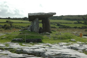 Poulnabrone